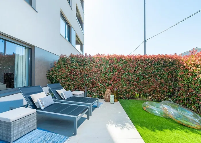 Luxury New With Private Garden Near The Beach! Πόρετς